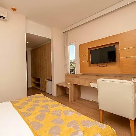 Hotel Cesars & Boutique 5*
